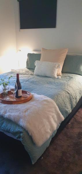 New Birdsong Abode Central Guest House